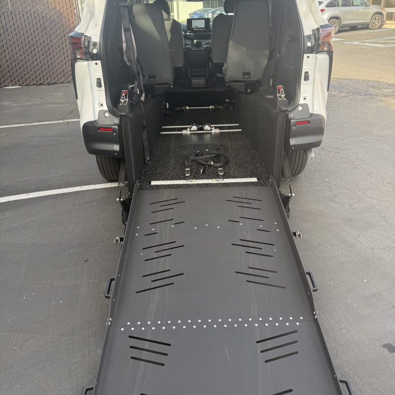 ASC van (ramp)